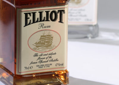 Eliot Rum | Packaging